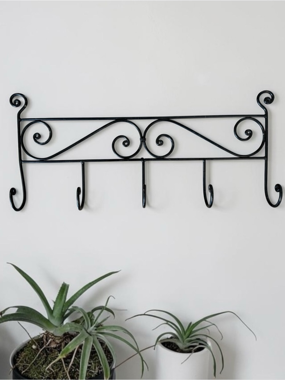 🫶🏻 Decorative Black Metal Wall Hook Rack
